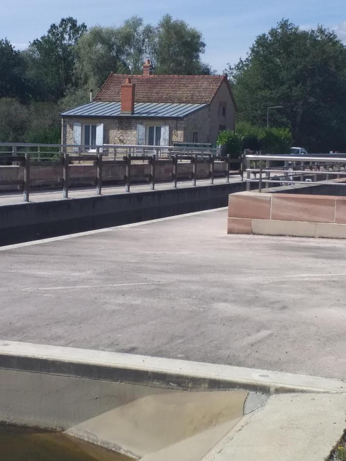 Hébergement de vacances La Maison Du Canal Vaux (Allier)